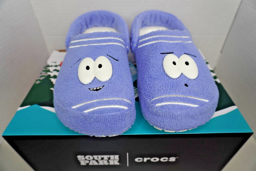 South Park Towelie Cls Clg Crocs Adult Size M8 / W10 NWB Blue